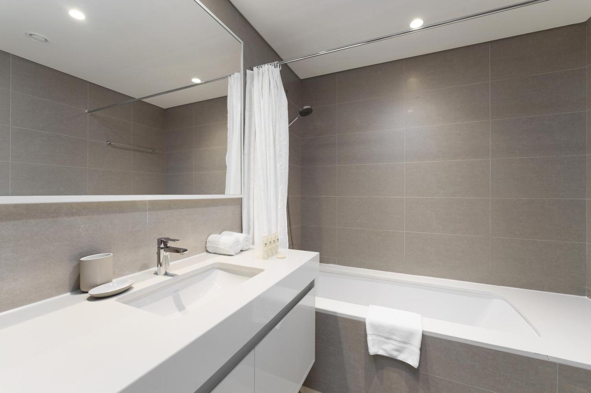 Maison Privee - Elevated Living With Spectacular Burj Khalifa Views Dubaj Zewnętrze zdjęcie